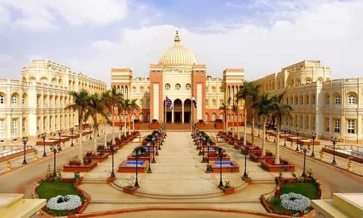 الجامعات الخاصة في مصر