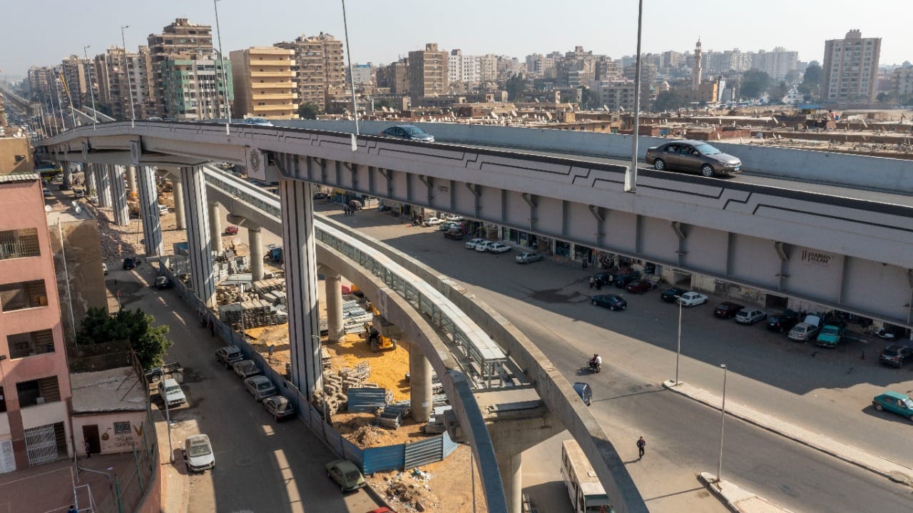 تدشين خطوط المونوريل