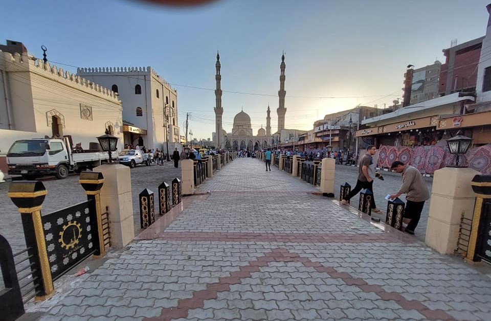 مسجد السيد البدوي في مدينة طنطا.