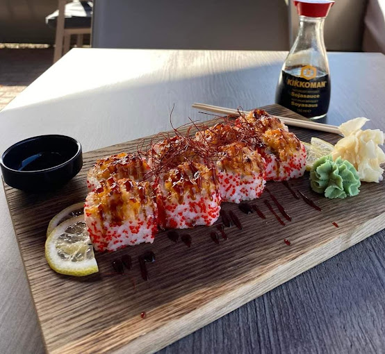 مطعم Sushi Kingdom مطاعم جليم باى.