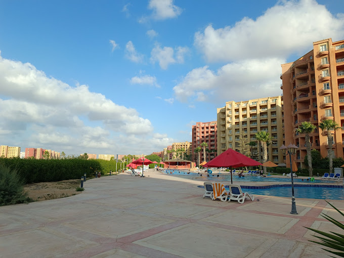 مساحة جولف بورتو مارينا الساحل الشمالي.