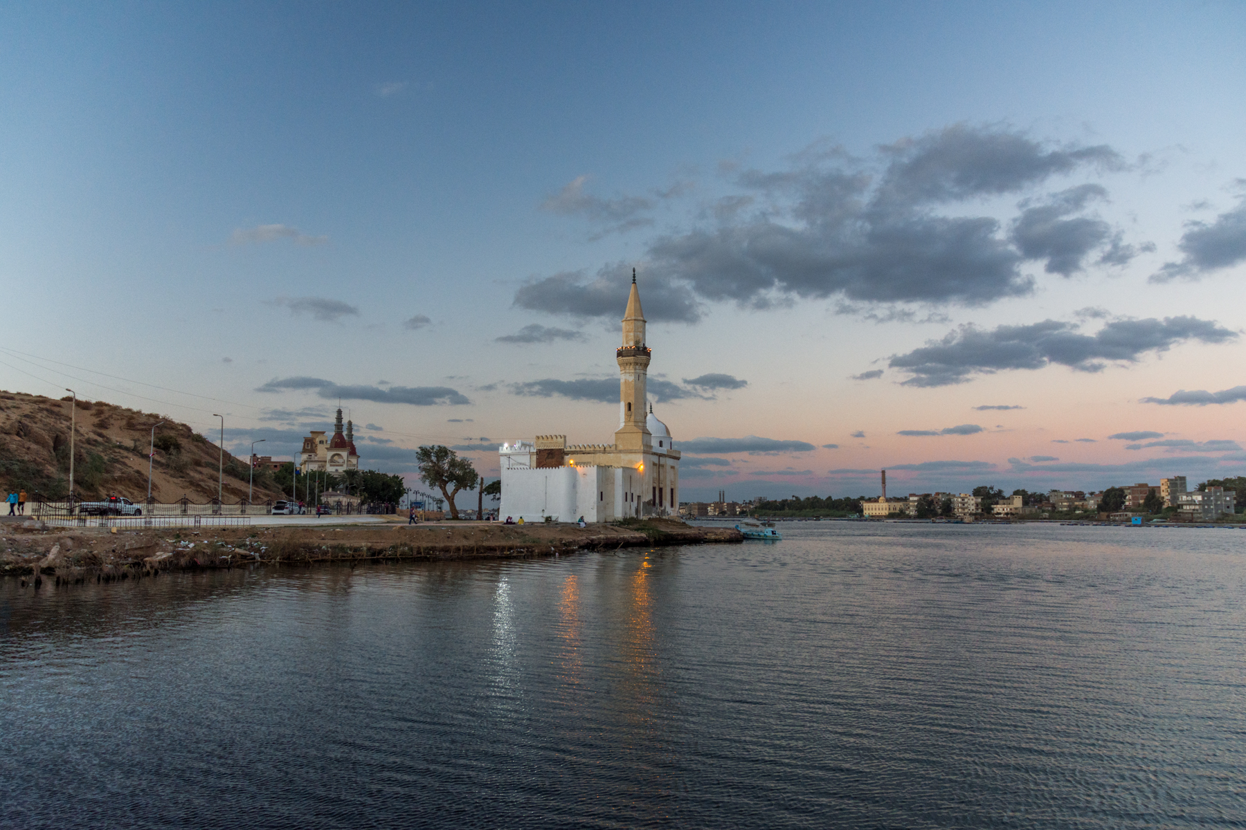 شقق للبيع في الدلنجات