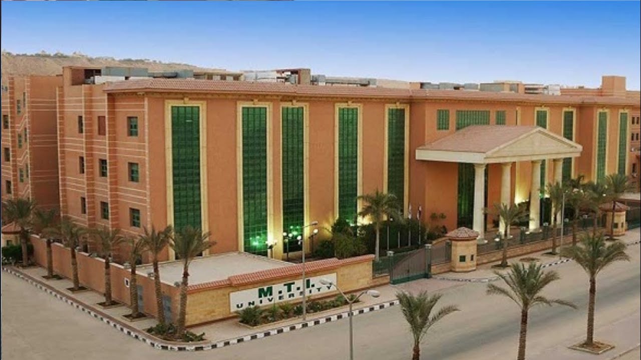 شقق للايجار بالهضبة الوسطى