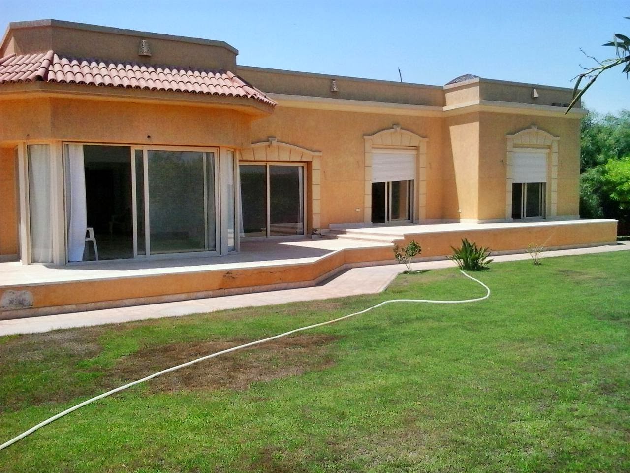 فلل للبيع في أكتوبر الجديدة